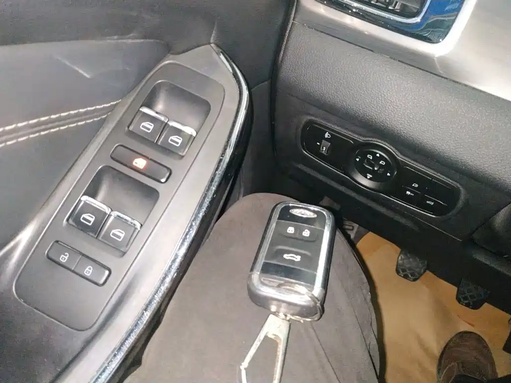 Chery Tiggo 8 — миниатюра 9