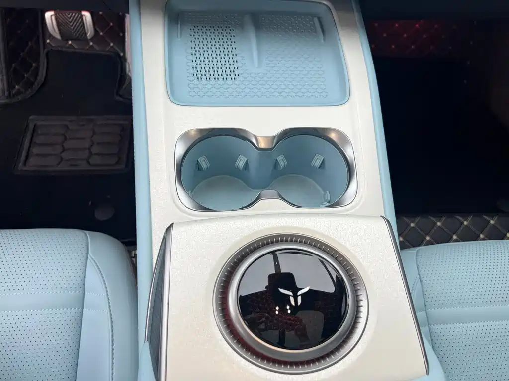 Hongqi Hongqi Tiangong 08 — миниатюра 15