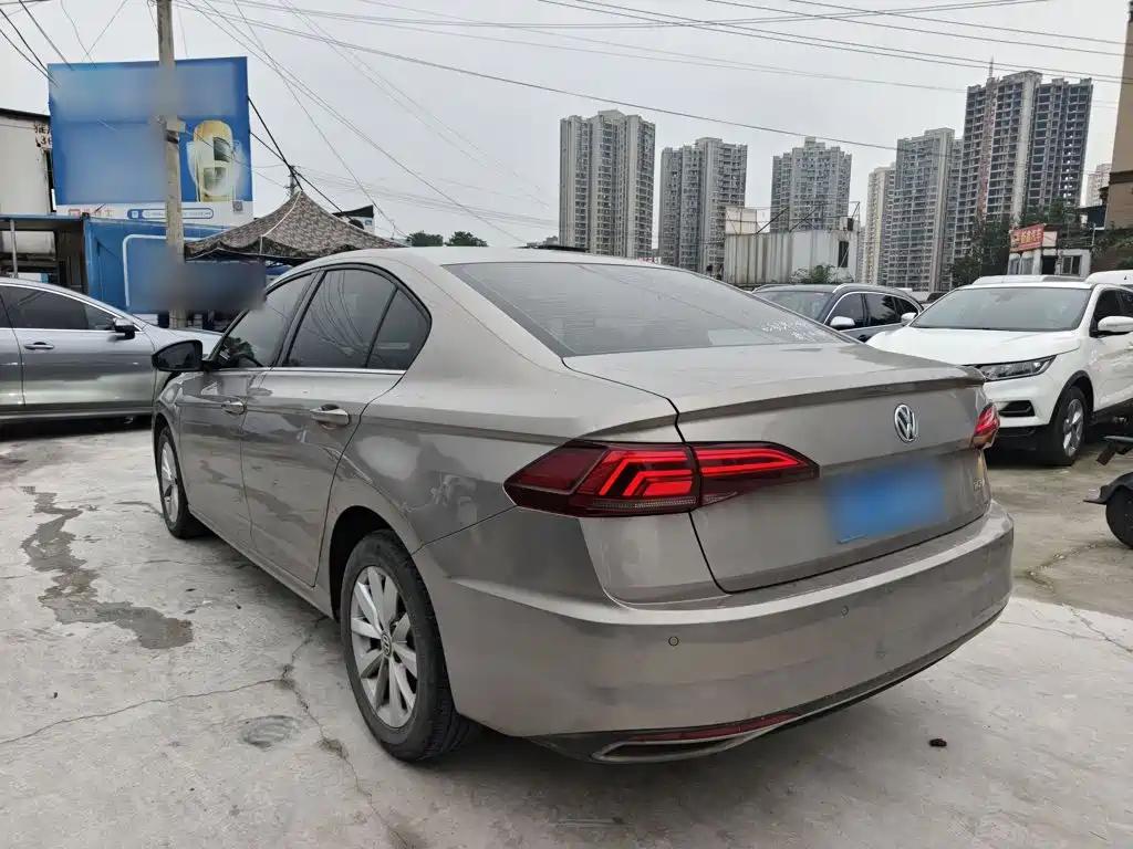 Volkswagen Bora — миниатюра 23