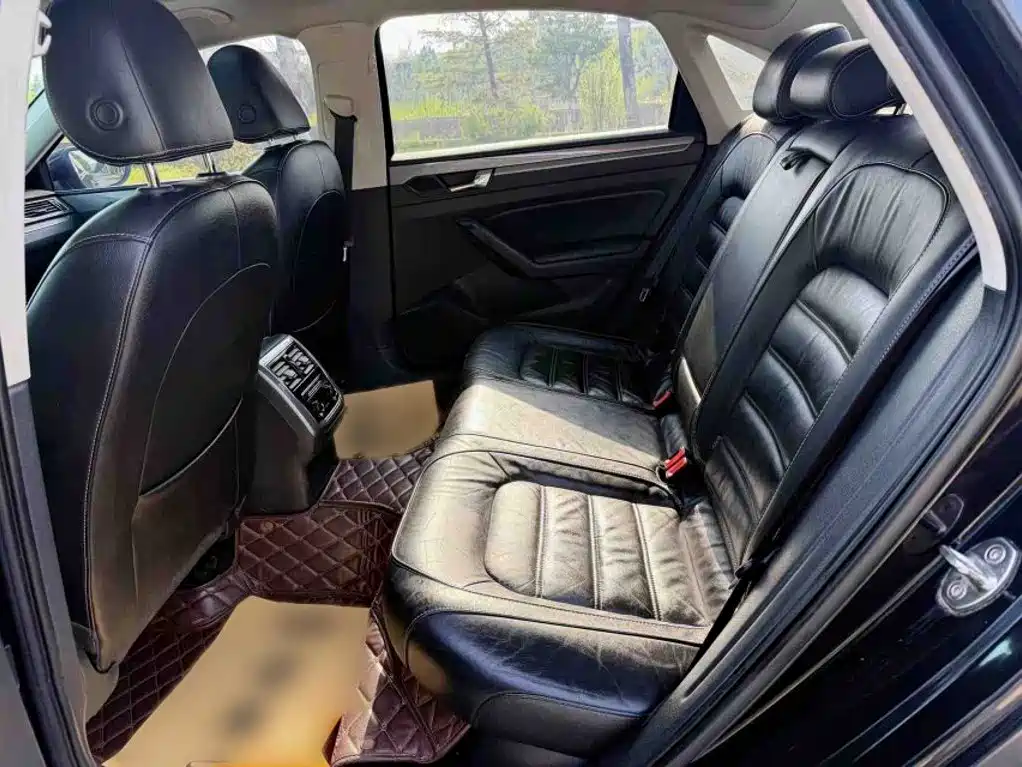 Volkswagen Passat — миниатюра 16