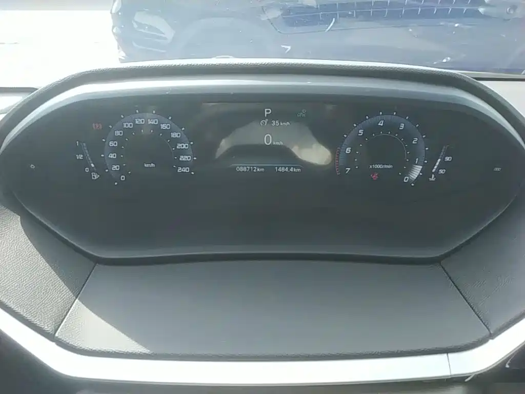 Peugeot 408 — миниатюра 12