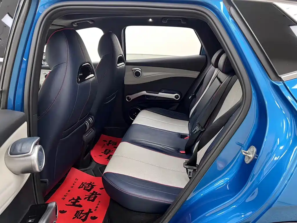 BYD Yuan Plus — миниатюра 16
