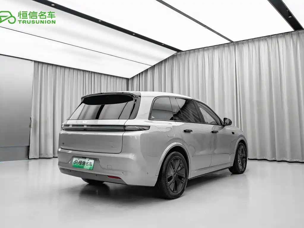Li Auto Li L8 — миниатюра 4