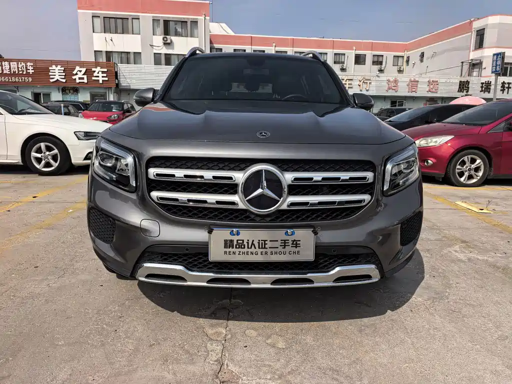 Mercedes-Benz GLB — миниатюра 2