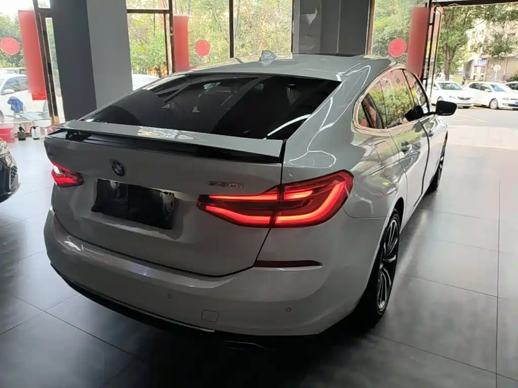 BMW 6 Series GT — миниатюра 7