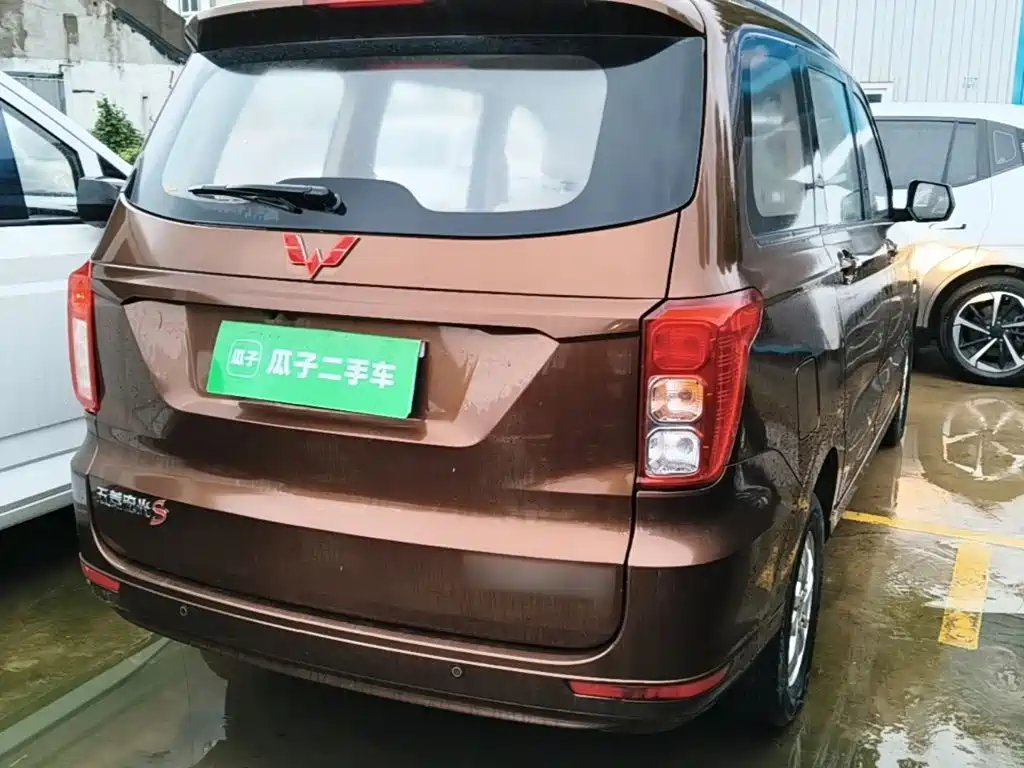 Wuling Hongguang — миниатюра 7