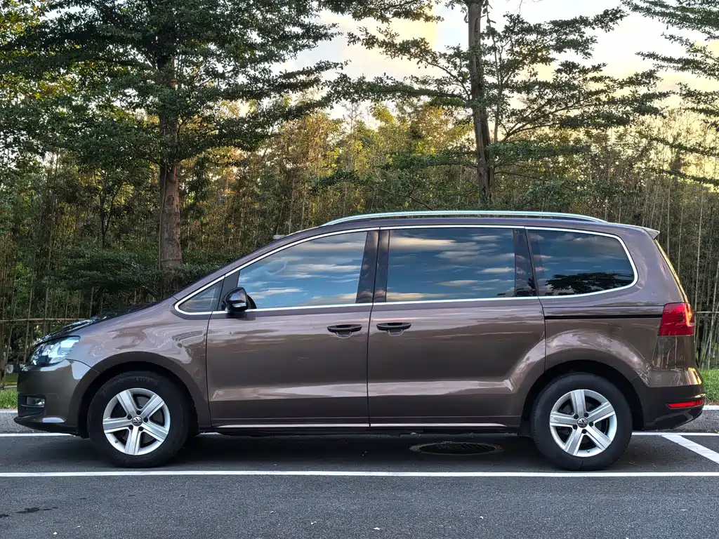 Volkswagen Sharan — миниатюра 6