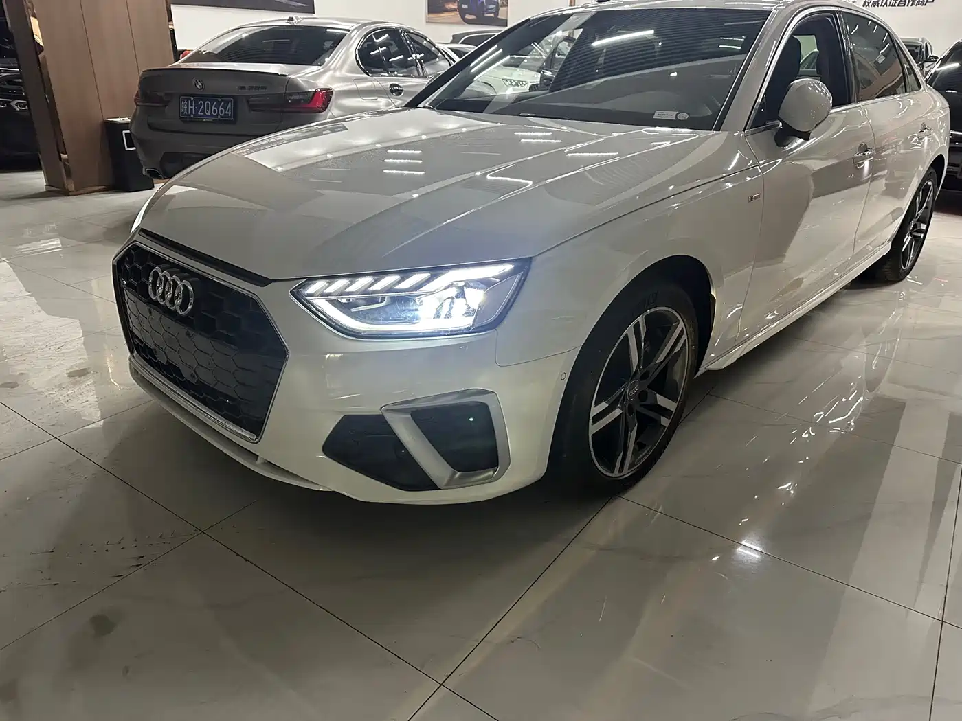 Audi A4L
