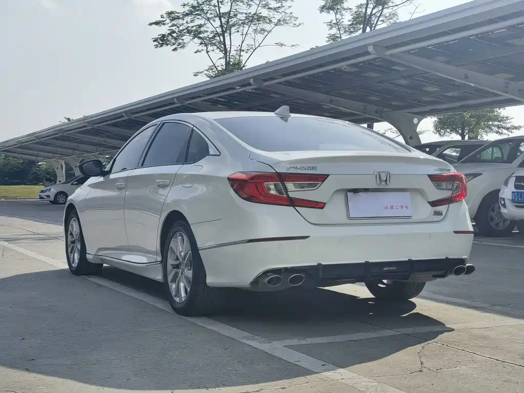 Honda Accord — миниатюра 4