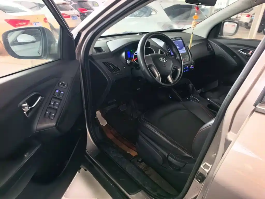 Hyundai ix35 — миниатюра 16
