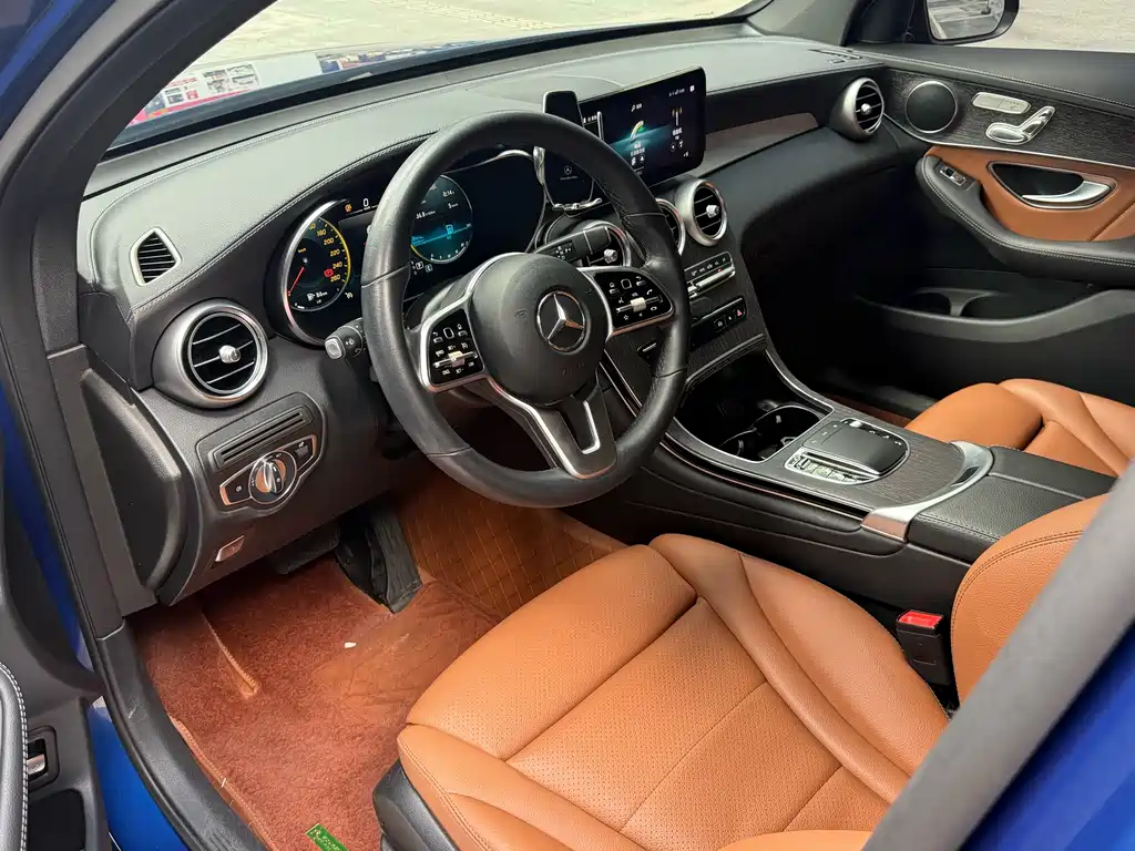 MERCEDES-BENZ GLC COUPE