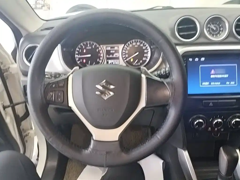 Suzuki Vitara — миниатюра 11