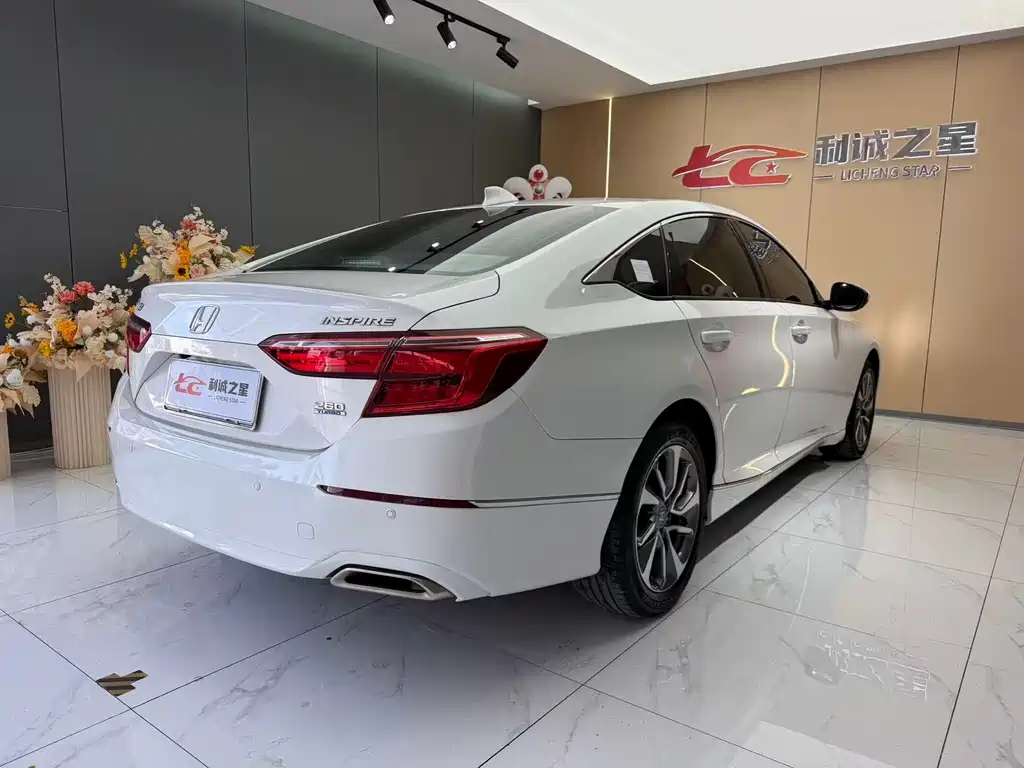 Honda Inspire — миниатюра 10