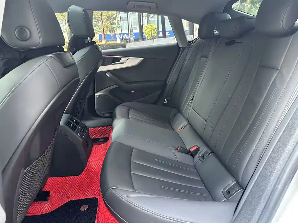 Audi A5 (Import) — миниатюра 6