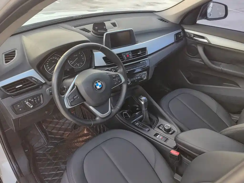 BMW X1 — миниатюра 2