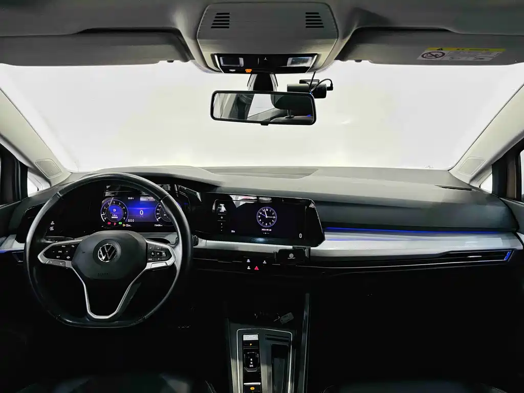 Volkswagen Golf — миниатюра 23