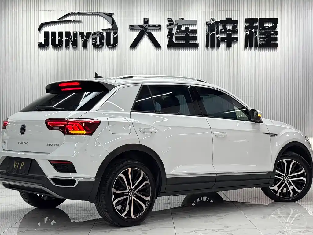 Volkswagen T-Roc — миниатюра 4