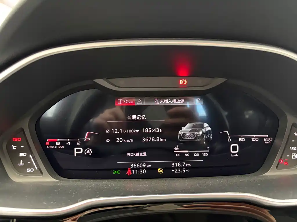 Audi Q3 Sportback — миниатюра 11