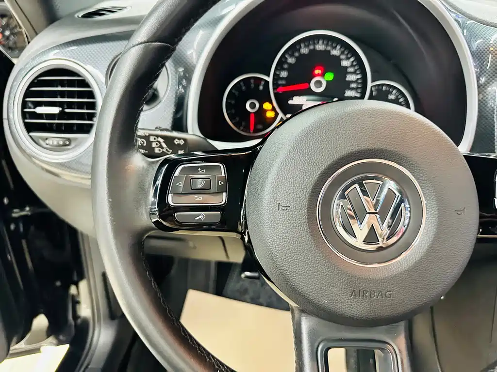 Volkswagen Beetle — миниатюра 43