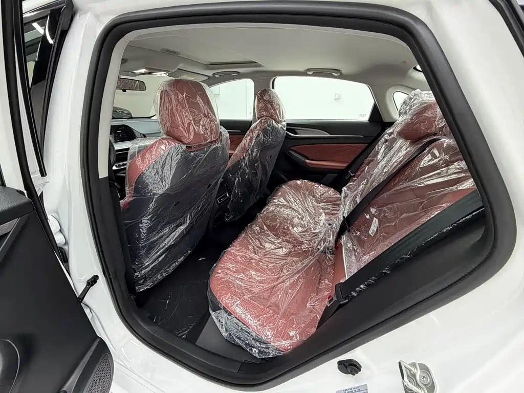 Changan Eado — миниатюра 12