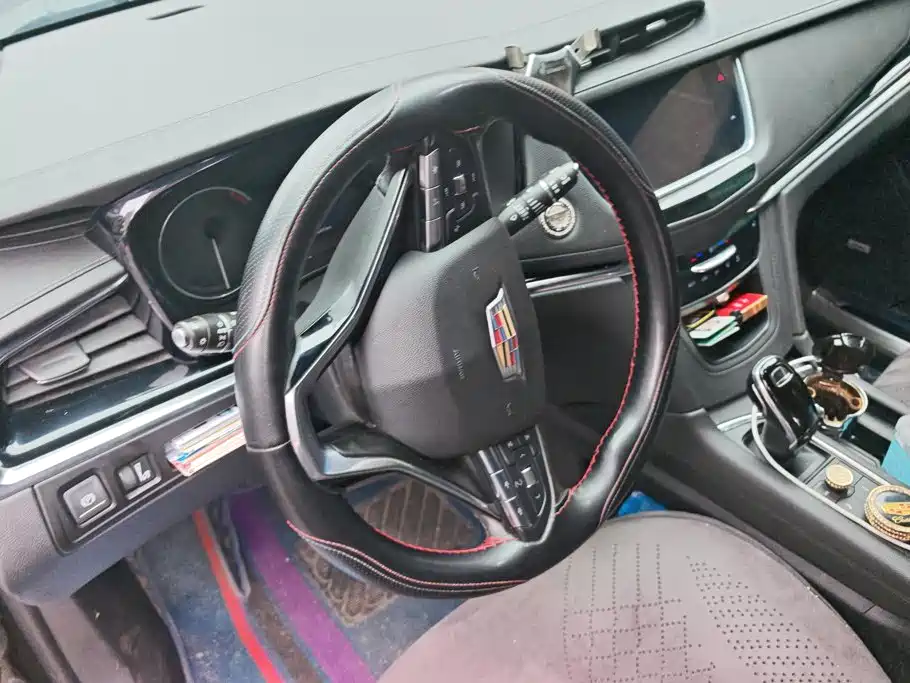 Cadillac XT6 — миниатюра 15