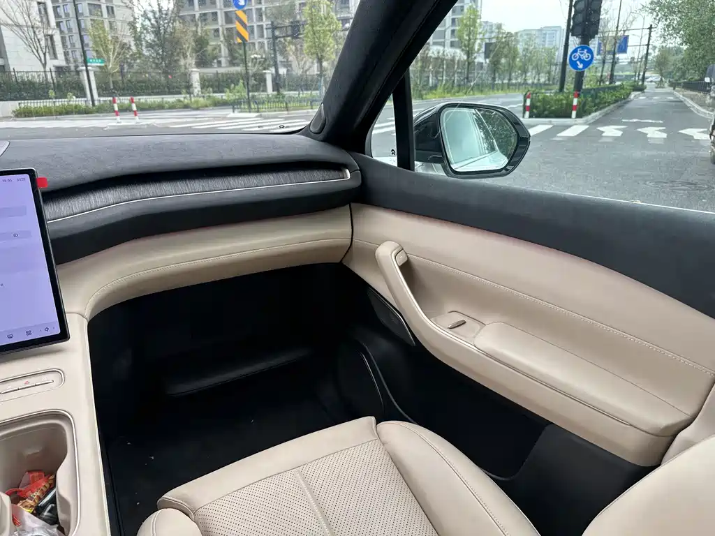 NIO EC7 — миниатюра 19