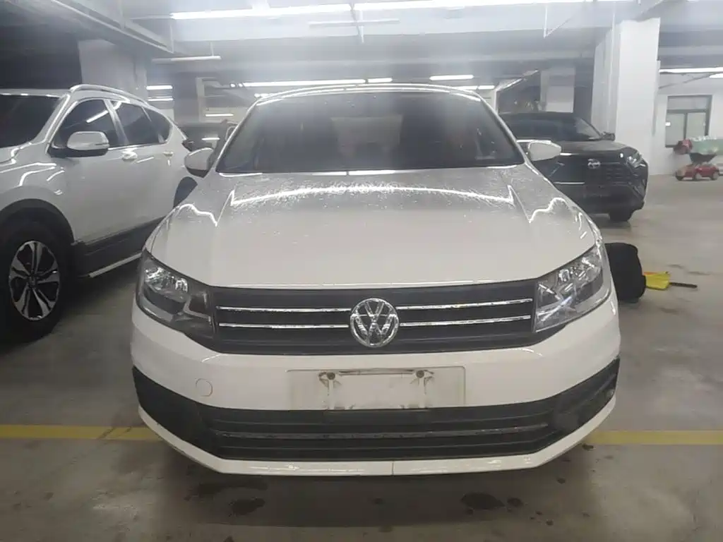 Volkswagen Santana — миниатюра 3