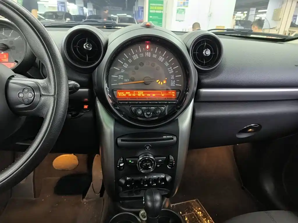 MINI Mini Countryman — миниатюра 13