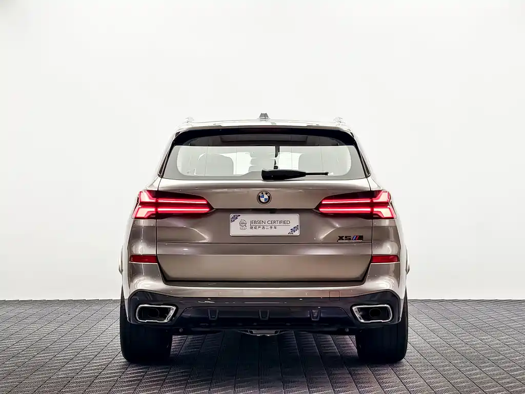 Заказать BMW X5 2026 года за 10 399 573 ₽  из Китая