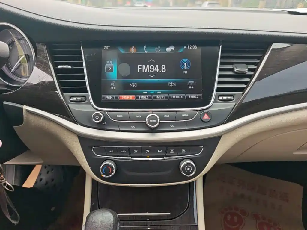 Buick Verano — миниатюра 13