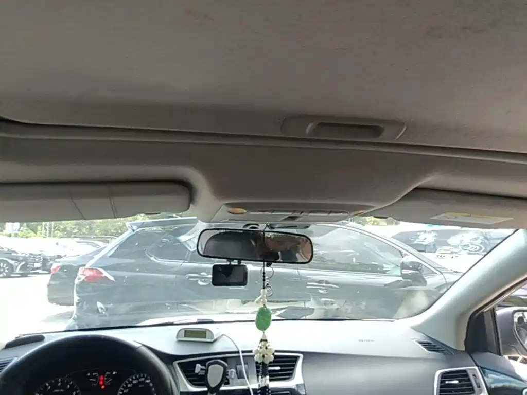 Nissan Sylphy — миниатюра 23