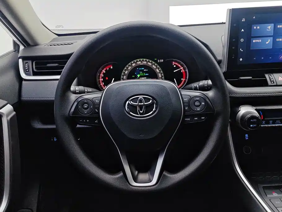 Toyota RAV4 — миниатюра 15