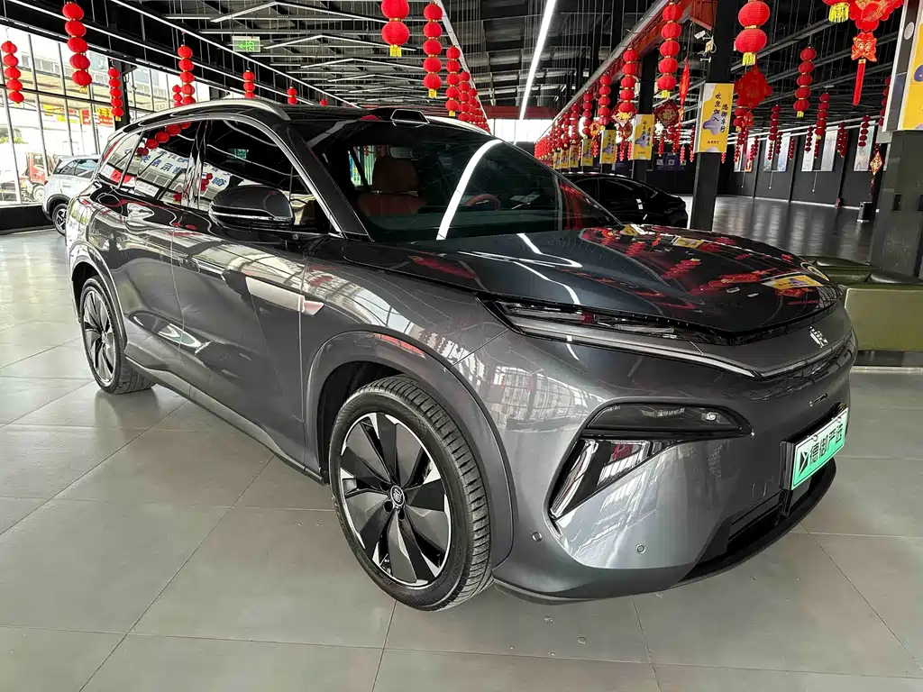 BYD Tang L - фото 3