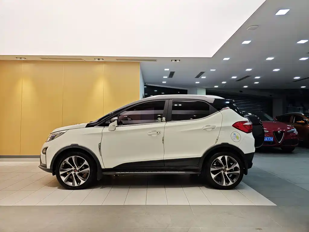 BYD Yuan 2016 1.5TID AT Flagship