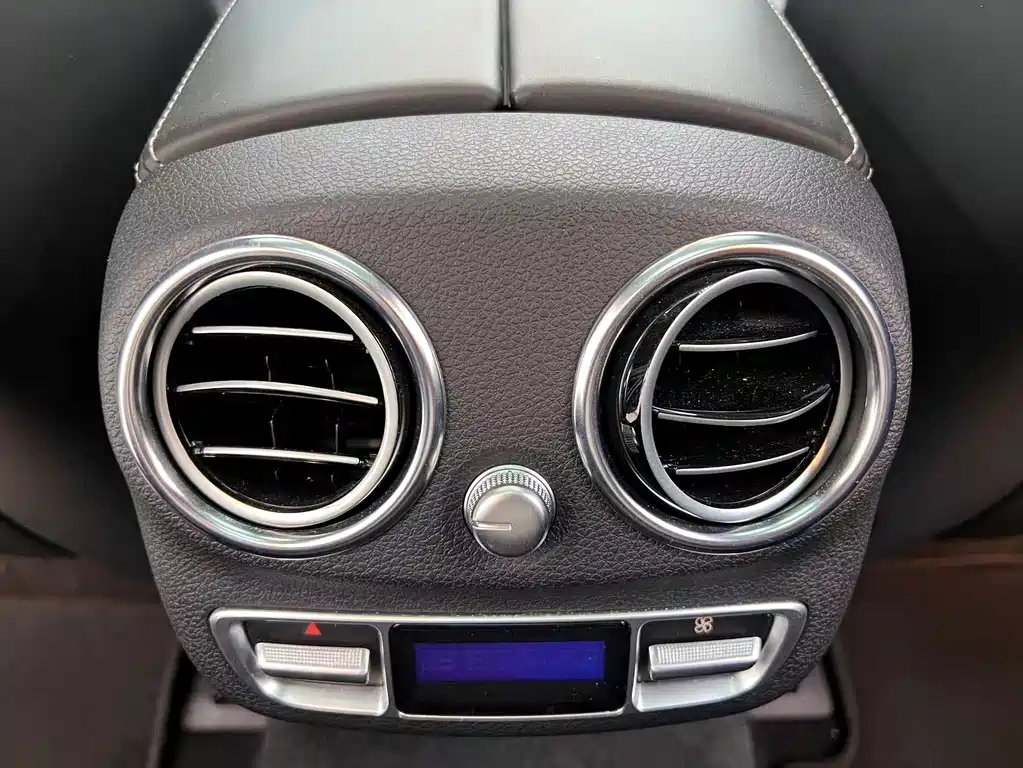 Mercedes-Benz C-Class AMG — миниатюра 18