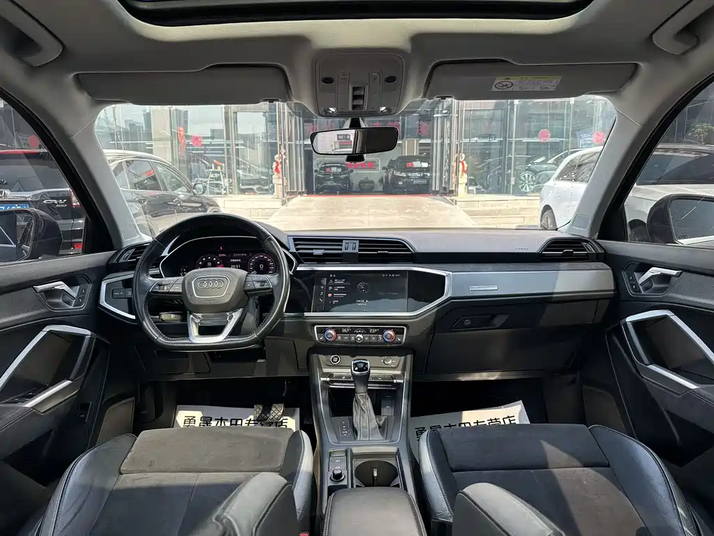 Audi Q3 2022 35 TFSI Fashion