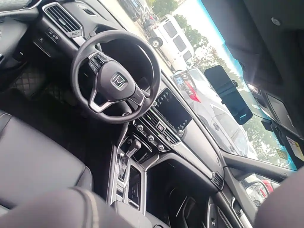 Honda Inspire — миниатюра 14