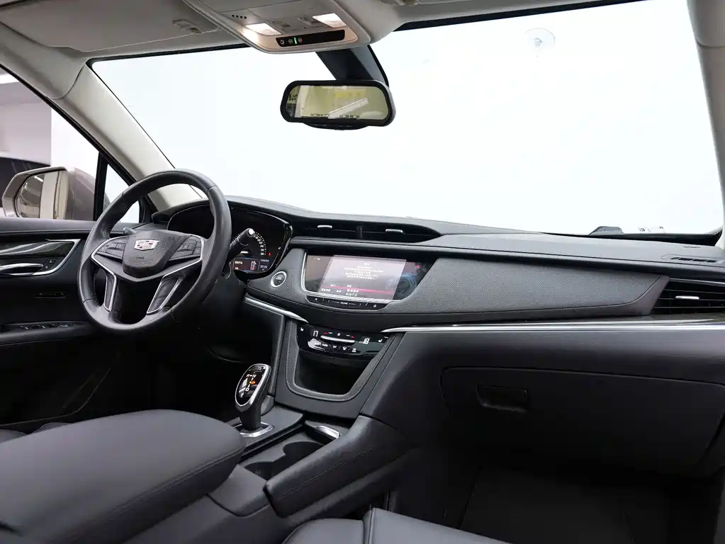 Cadillac XT5 — миниатюра 9