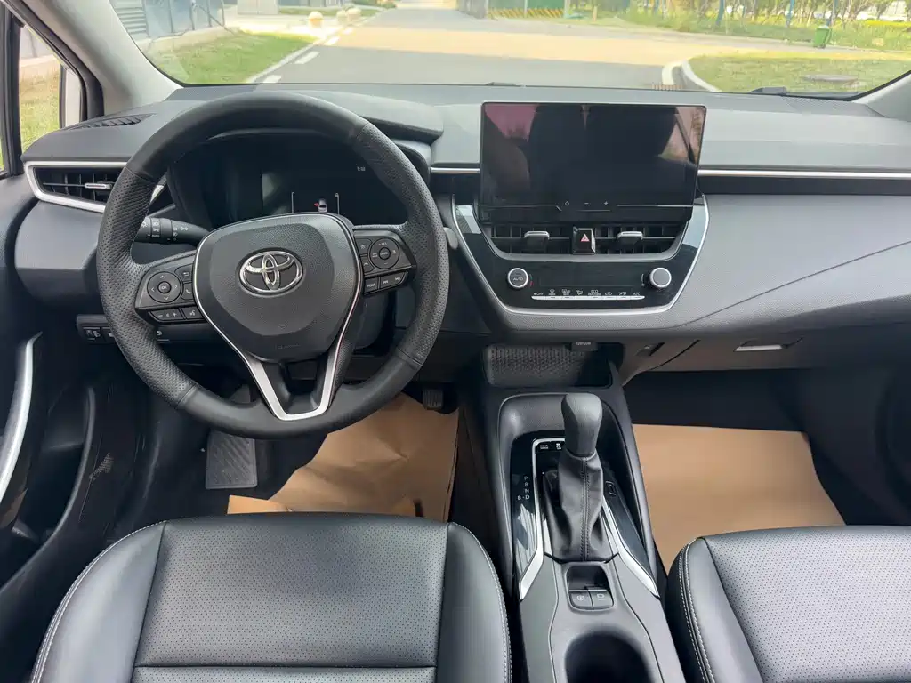 Toyota Corolla — миниатюра 7