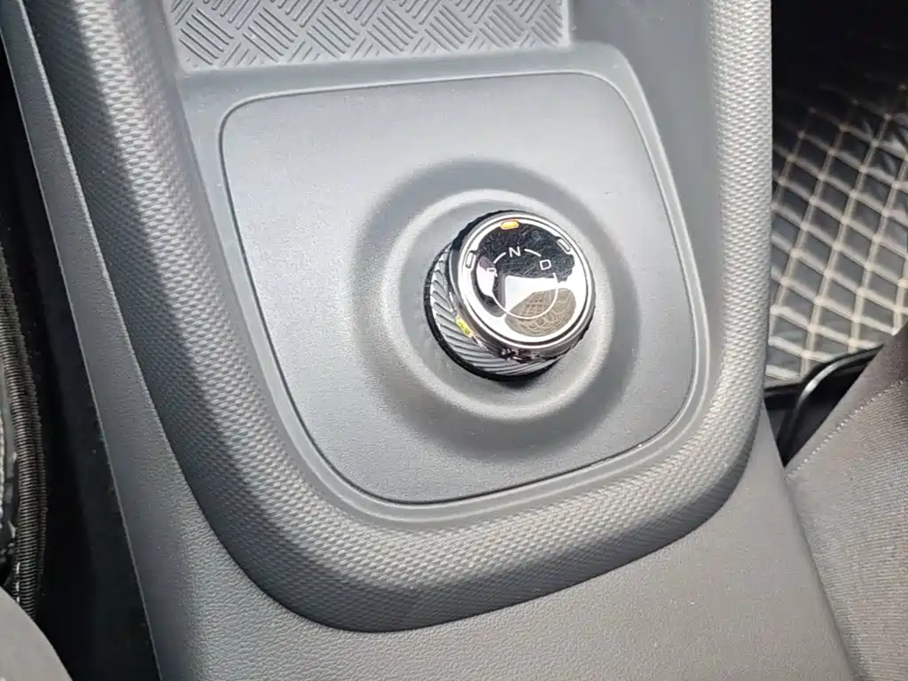 Wuling Hongguang EV — миниатюра 14