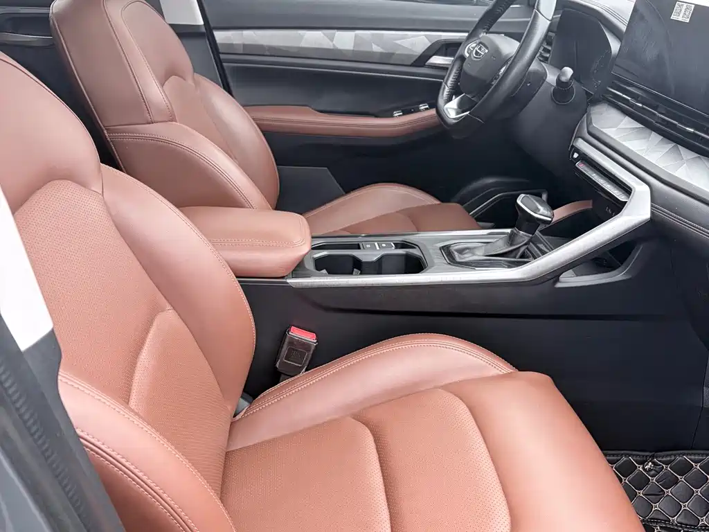 Geely Vision X6 — миниатюра 13