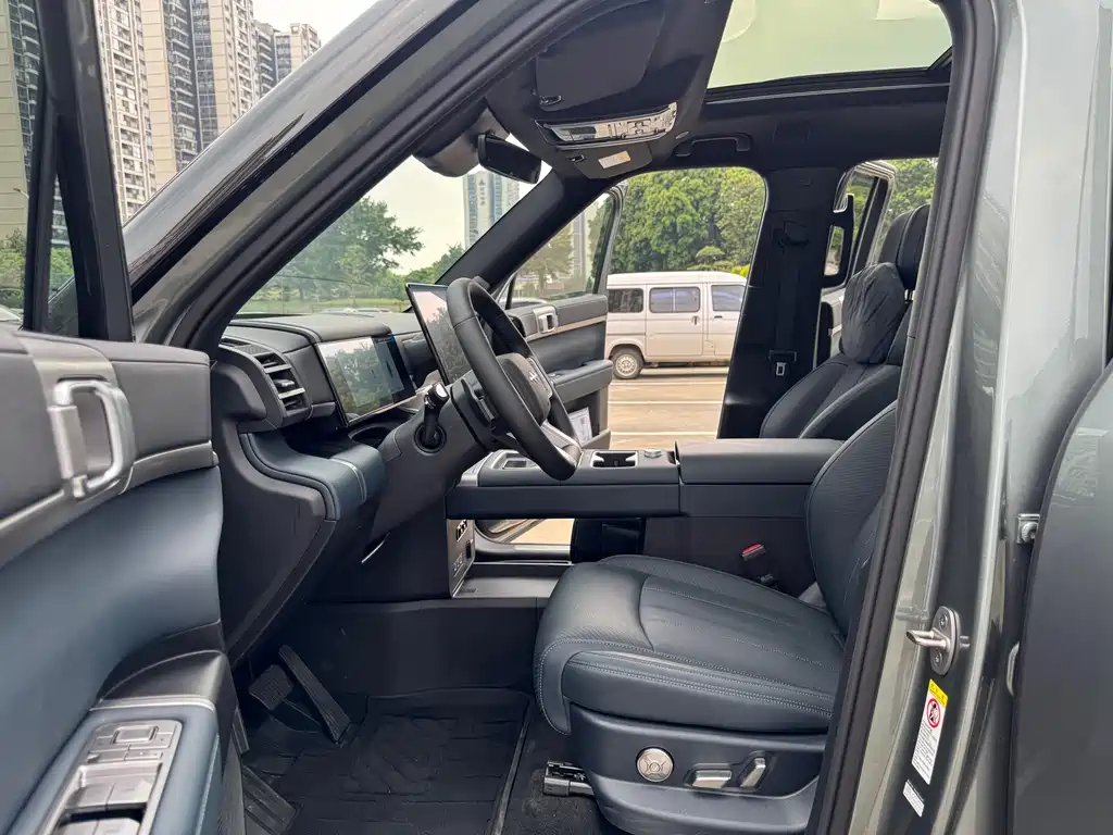 Fangchengbao Leopard 7 7 2025 190KM Ultra