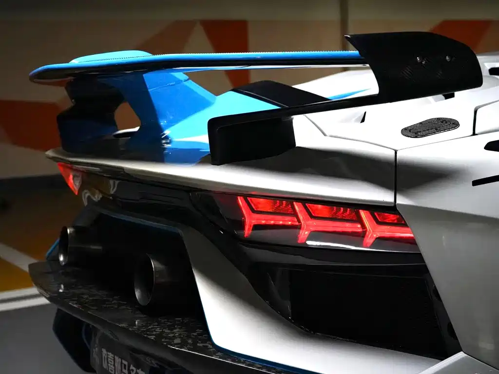 Lamborghini Aventador 2011 LP 700-4