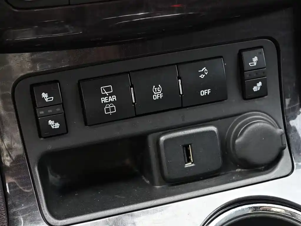 Buick Enclave — миниатюра 16