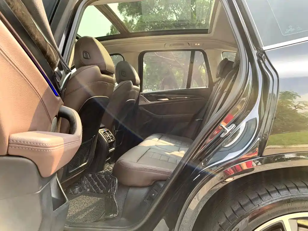 BMW X3 — миниатюра 6