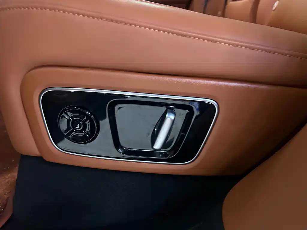 Li Auto Li L7 — миниатюра 18