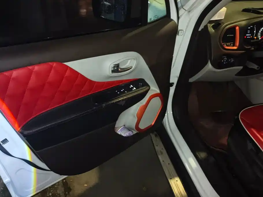 Jeep Renegade — миниатюра 7