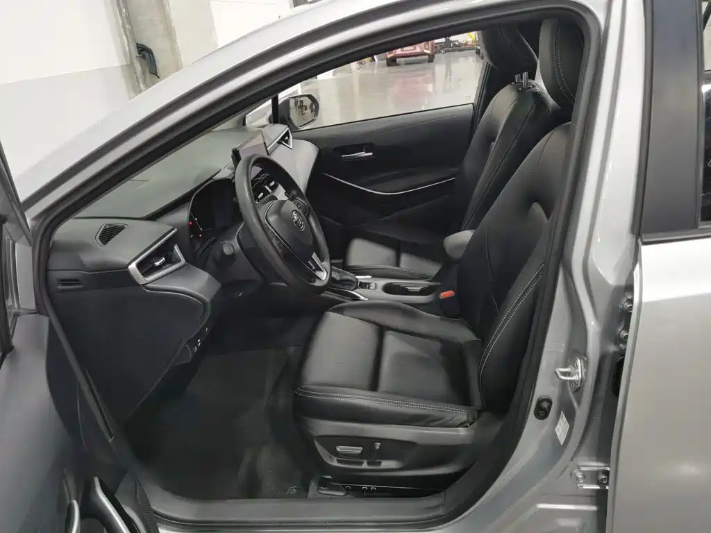 Toyota Corolla — миниатюра 10