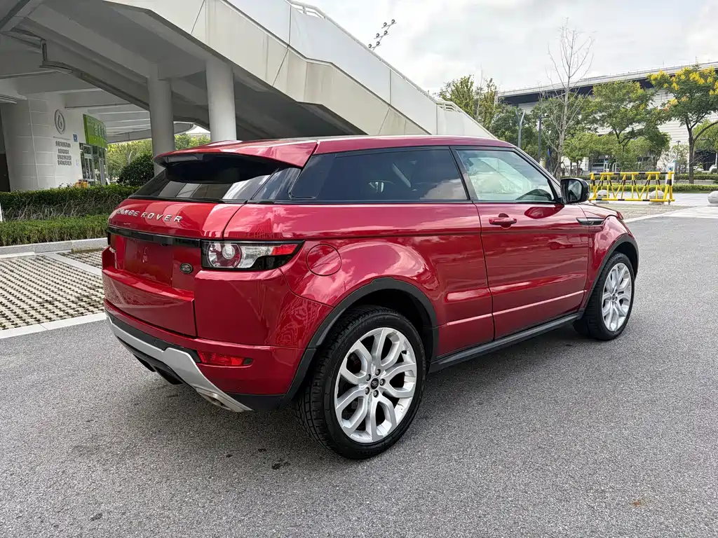 Land Rover Evoque (Import) — миниатюра 5