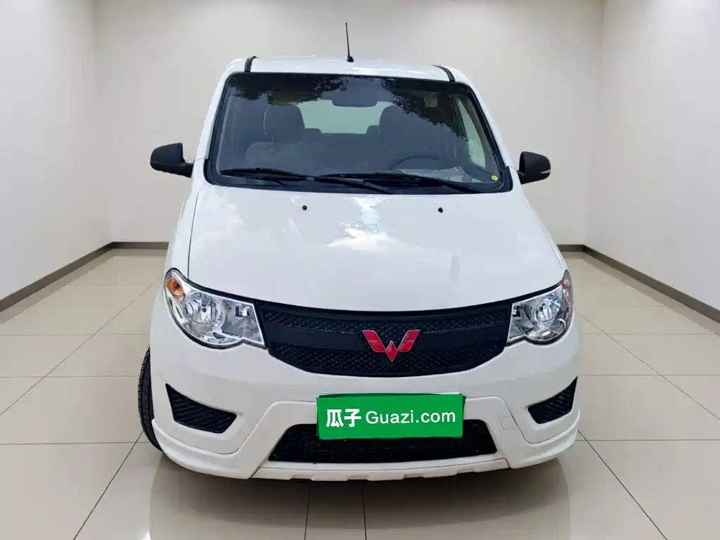 Wuling Hongguang — миниатюра 24